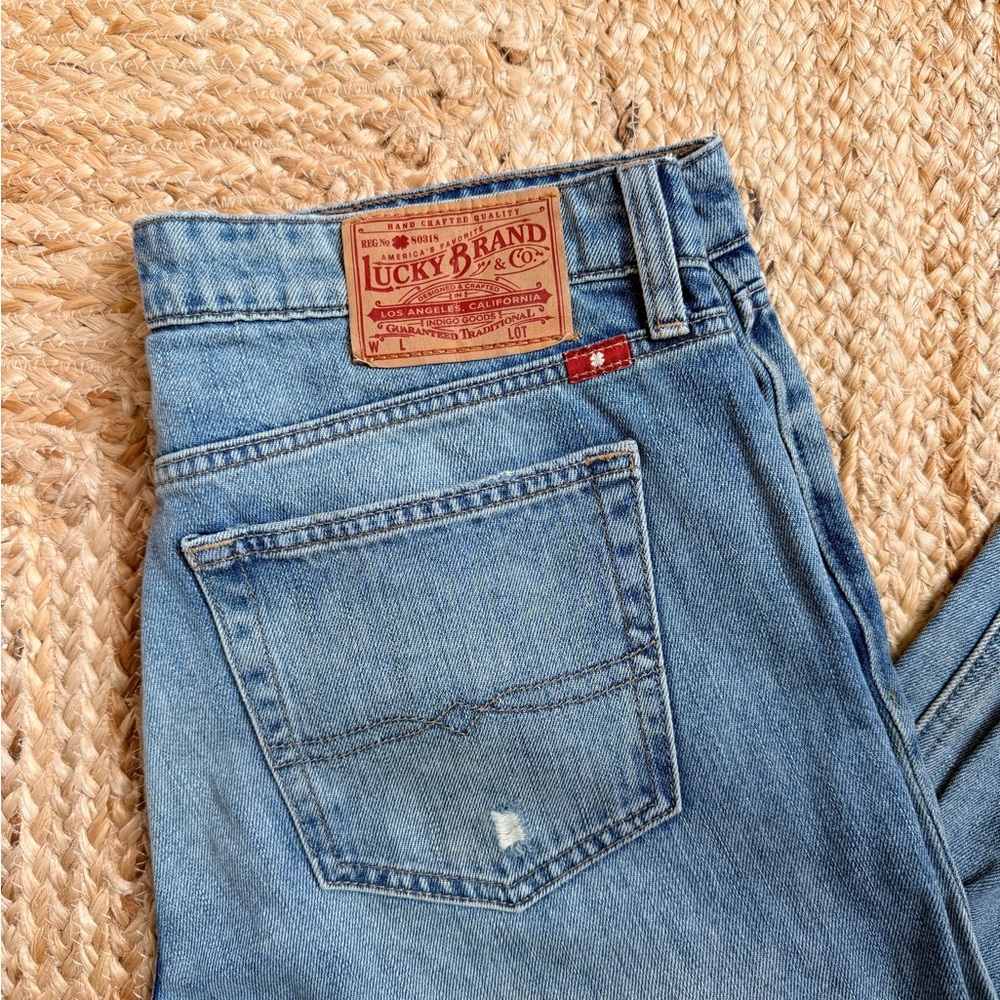 Lucky Brand Light Blue Denim Jeans